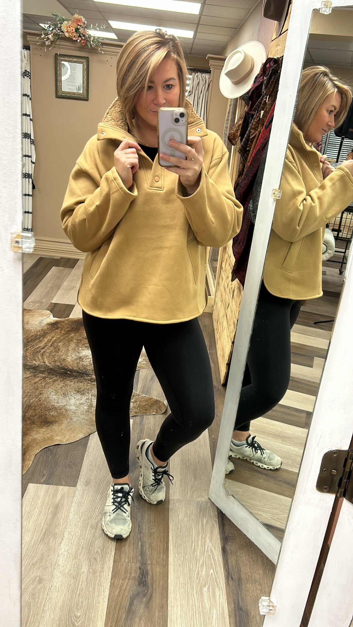 Camel Snap Fleece TurtleNeck Pullover