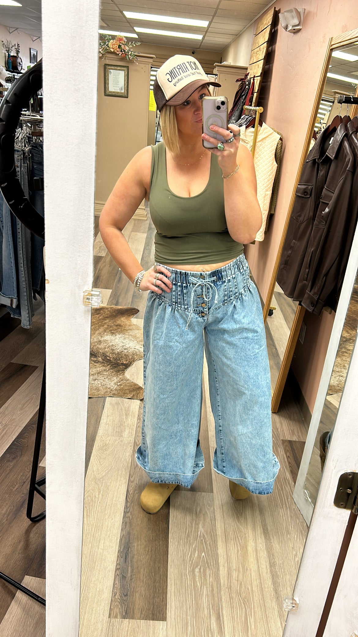 Pleated Wide Leg Pants