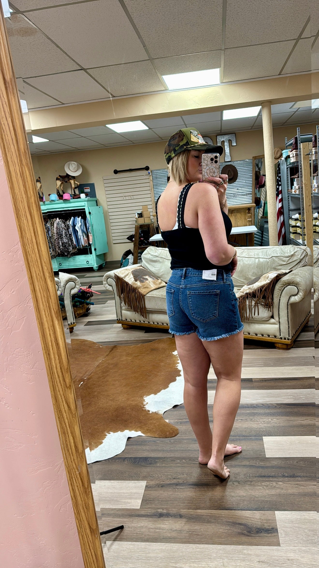 Kancan Mid Rise Dark Short