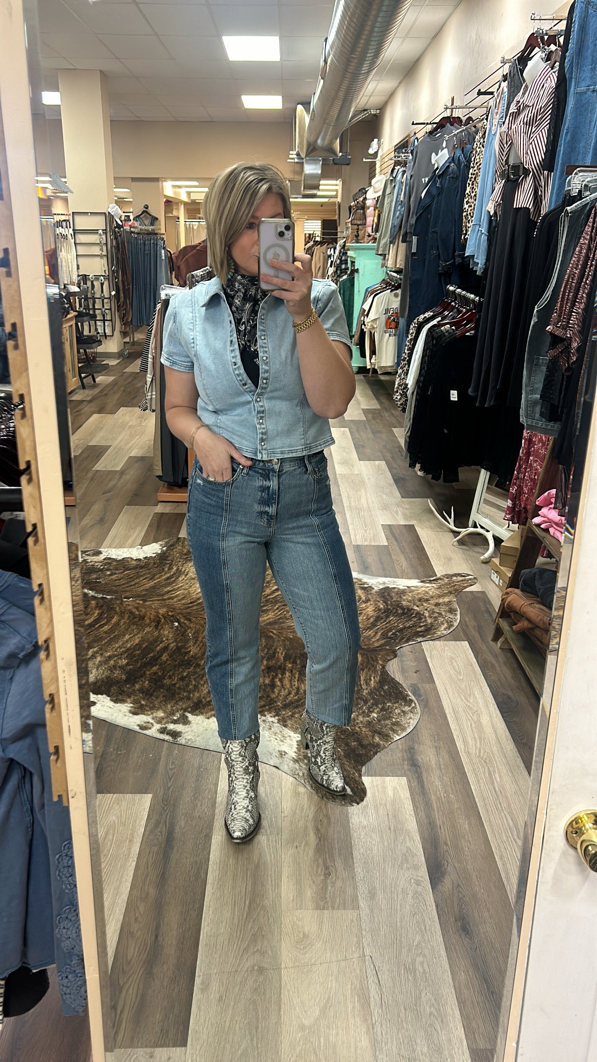 Daze CoStar Sundaze Crop