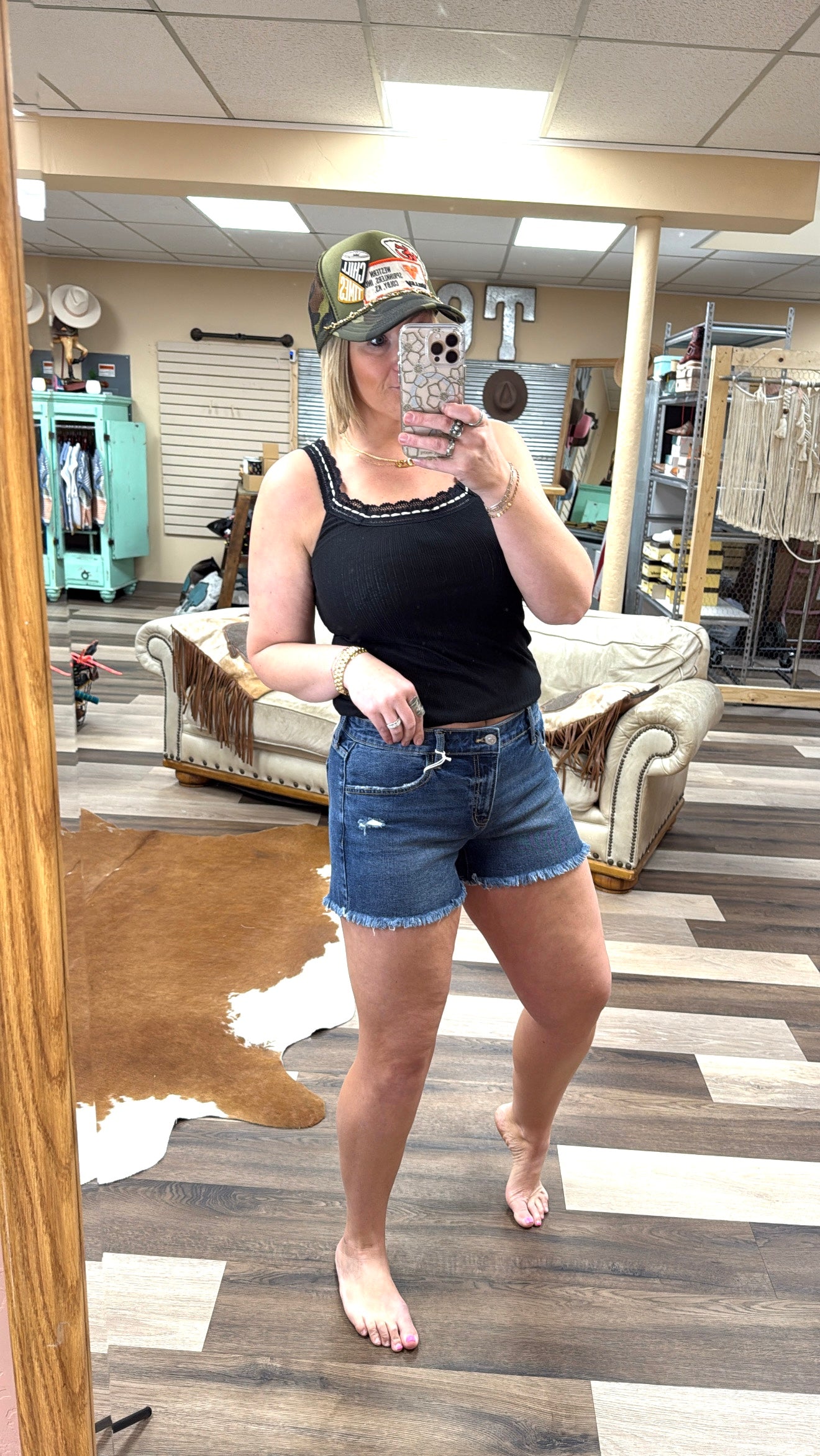 Kancan Mid Rise Dark Short