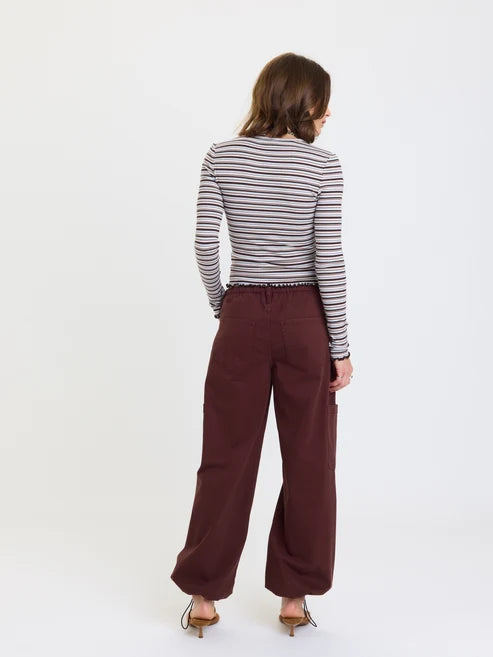 Daze Mirage Mid Rise Cargo Harem in Cherry Cola