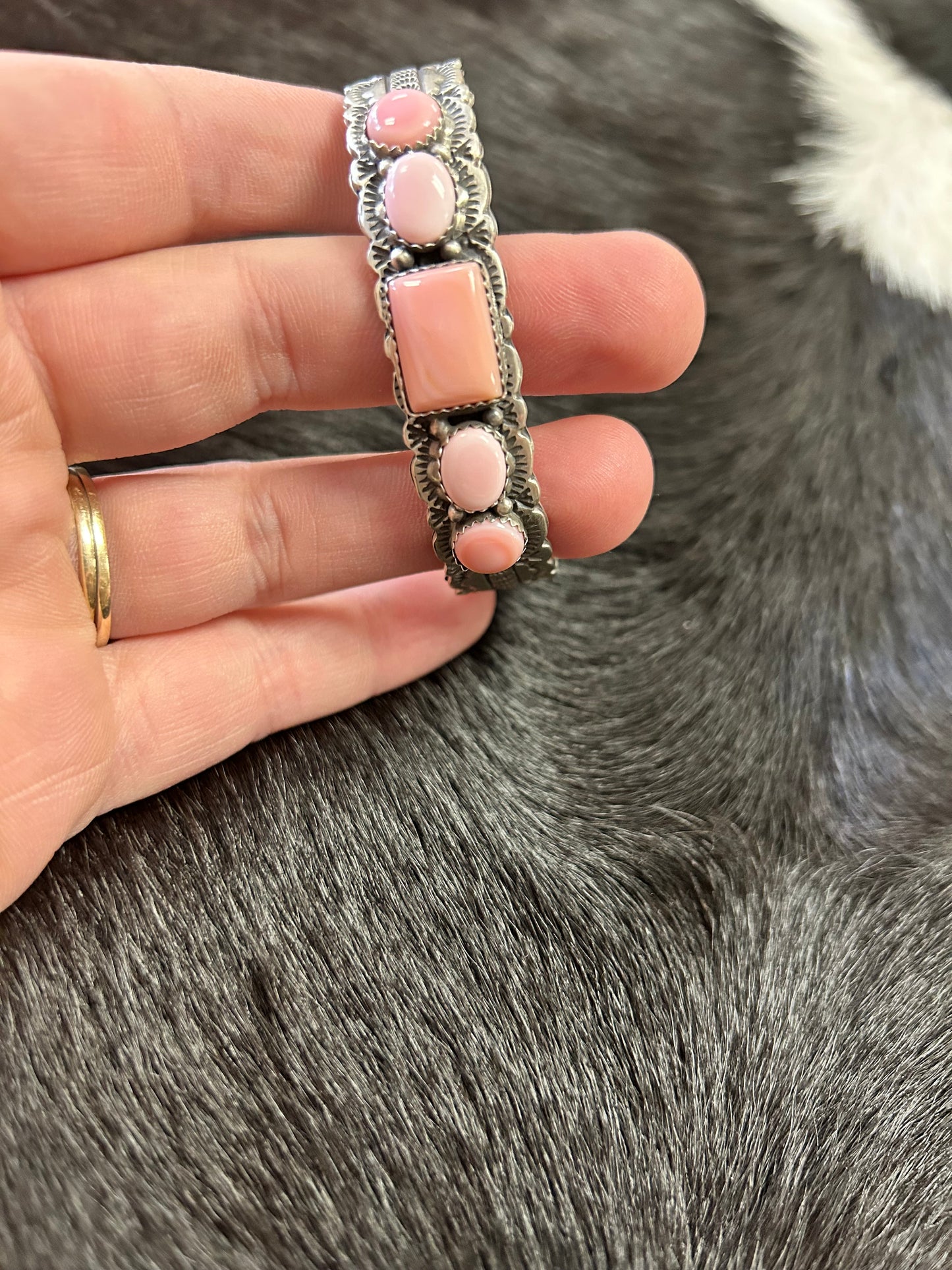 Pink Conch Cuff Large