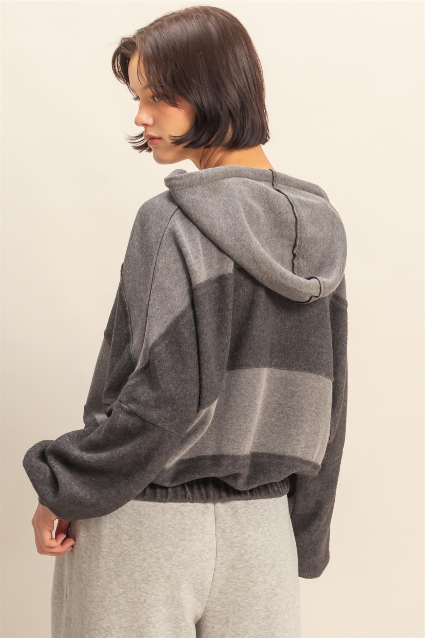 Contrasting Elasticized Waist Stitch Detail Hoodie