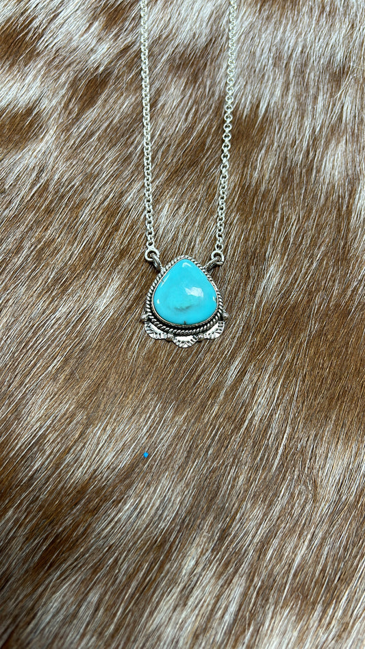 Thunder Mt Turquoise Necklace