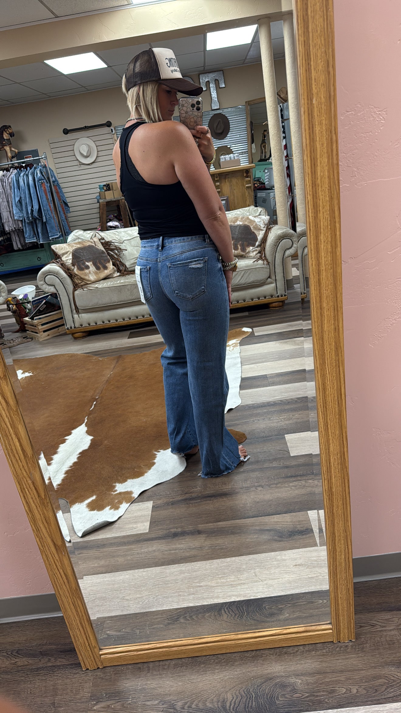 Risen Straight Leg Jeans
