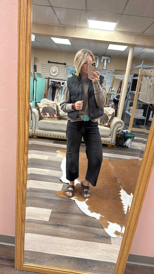 Risen Mid Rise Fit Crop Wide Barrel Leg Jeans