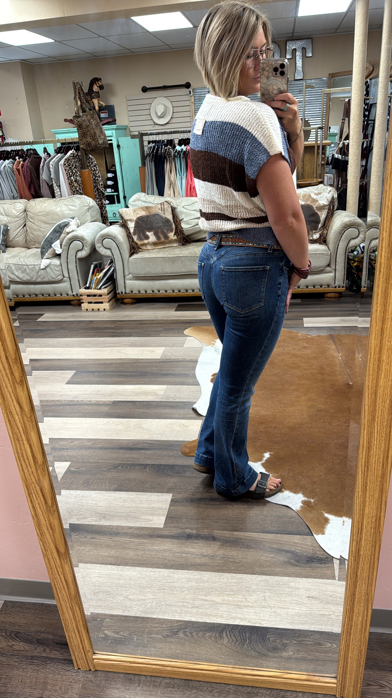 Awesomely - Low Rise Back Yoke Bootcut Jeans