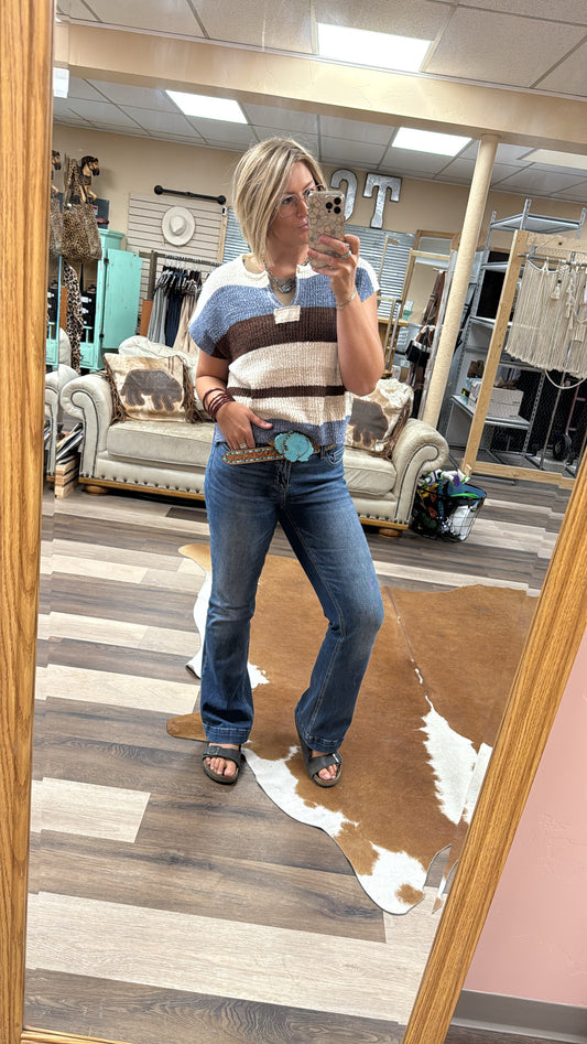 Awesomely - Low Rise Back Yoke Bootcut Jeans
