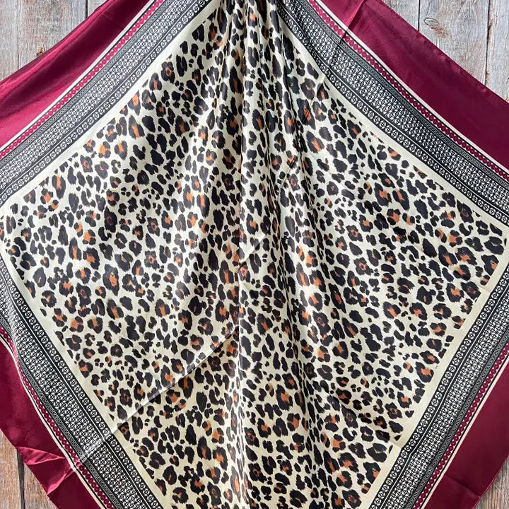 35X35" Wine Leopard Print Wild Rag/Scarf