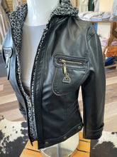 Load image into Gallery viewer, Black and Leopard leather jacket
