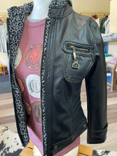 Load image into Gallery viewer, Black and Leopard leather jacket
